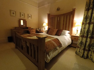 Rennie Mackintosh Style Bedroom