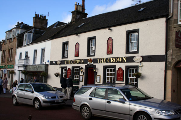 The Crown Public House in Biggar